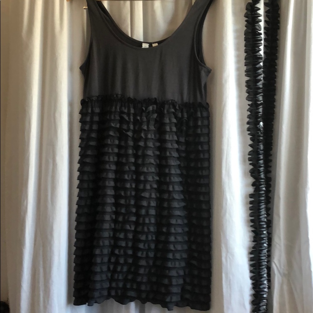 Eloise Ruffle Dress Size L